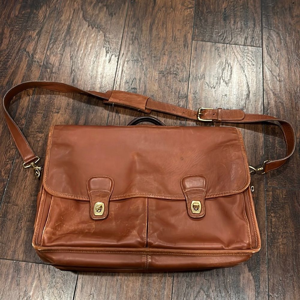 Authentic Coach Prescott Diplomat Briefcase Bag brown in good condition